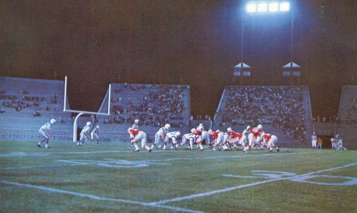 Montreal_Beavers_at_Autostade_1966_20878419696013.jpg